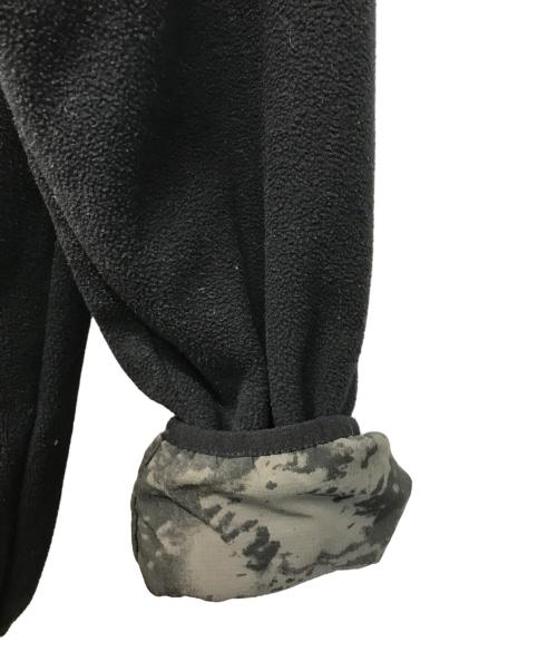 Patagonia（パタゴニア）Patagonia (パタゴニア) シンチラスナップTフリース カモフラ グレー サイズ:Sの古着・服飾アイテム