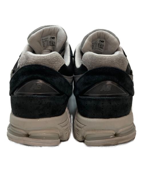 NEW BALANCE（ニューバランス）NEW BALANCE (ニューバランス) 2002R GORE-TEX ブラック サイズ:28cmの古着・服飾アイテム
