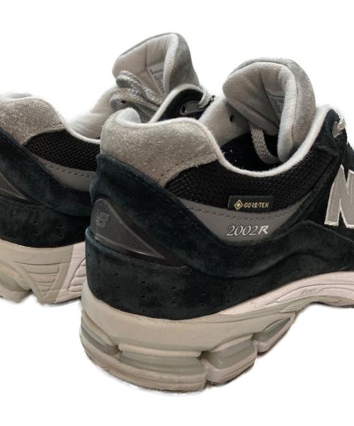 NEW BALANCE（ニューバランス）NEW BALANCE (ニューバランス) 2002R GORE-TEX ブラック サイズ:28cmの古着・服飾アイテム