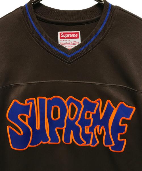 SUPREME（シュプリーム）SUPREME (シュプリーム) MITCHELL & NESS (ミッチェルアンドネス) 22AW  ロゴ フットボール ジャージー Tシャツ ブラウン サイズ:Lの古着・服飾アイテム