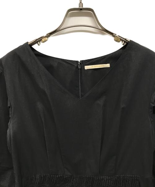 ne quittez pas（ヌキテパ）ne quittez pas (ヌキテパ) ポプリンソリッドピンタックワンピース ブラック サイズ:Mの古着・服飾アイテム
