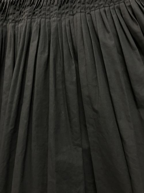 ne quittez pas（ヌキテパ）ne quittez pas (ヌキテパ) ポプリンソリッドピンタックワンピース ブラック サイズ:Mの古着・服飾アイテム