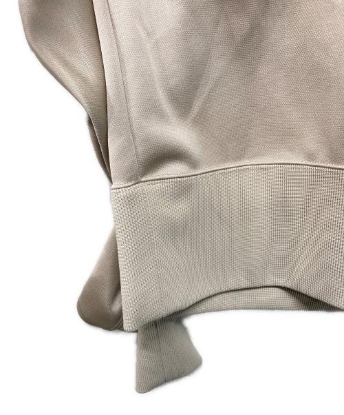 REEBOK（リーボック）REEBOK (リーボック) naokitomizuka (ナオキトミヅカ) half zip deformed sweat shirt(ハーフ ジップ ディフォルメド スウェット シャツ) ベージュ サイズ:Freeの古着・服飾アイテム