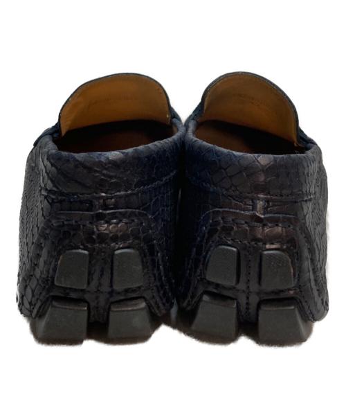 ARMANI COLLEZIONI（アルマーニ コレツィオーニ）ARMANI COLLEZIONI (アルマーニ コレツィオーニ) ドライビングシューズ ネイビー サイズ:42の古着・服飾アイテム