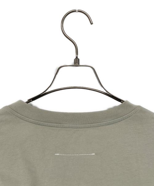 MM6 Maison Margiela（エムエムシックスメゾンマルジェラ）MM6 Maison Margiela (エムエムシックスメゾンマルジェラ) ナンバリングシグネチャーTシャツ グレー サイズ:Mの古着・服飾アイテム