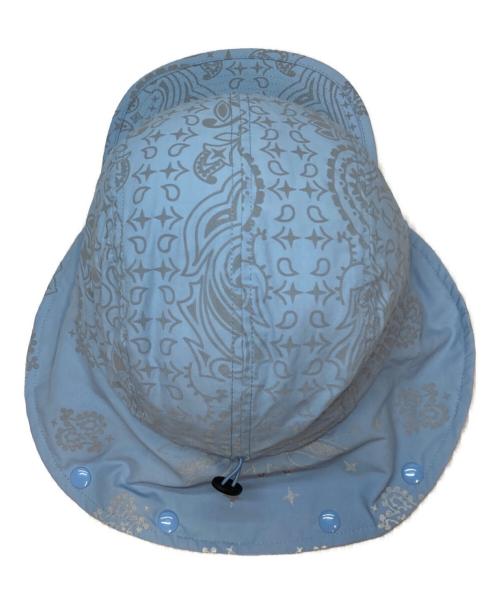 SUPREME（シュプリーム）Supreme (シュプリーム) 26SS Reflective Bandana Sunshield Camp Cap(リフレクティブ バンダナ サンシールド キャンプ キャップ) ブルー×グレー サイズ:ONE SIZEの古着・服飾アイテム