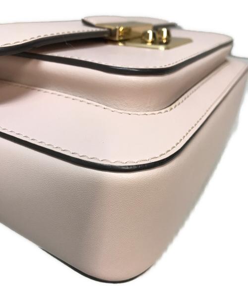 MICHAEL KORS（マイケルコース）MICHAEL KORS (マイケルコース) SLOAN WDITOR MD FLAP MESSENGER/スローン エディター ミディアム フラップ メッセンジャーバッグ ピンクの古着・服飾アイテム