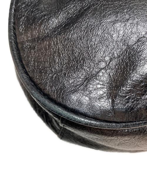 BALENCIAGA（バレンシアガ）BALENCIAGA (バレンシアガ) ショルダーバッグ ル カゴール XS Le Cagole アリーナラムスキン アンティーク調シルバー ハート形ミラー ジッパー付きポーチ ブラックの古着・服飾アイテム