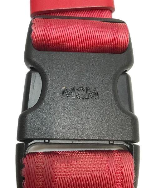 MCM（エムシーエム）MCM (エムシーエム) モノグラムボディバッグ レザー ロゴ レッドの古着・服飾アイテム