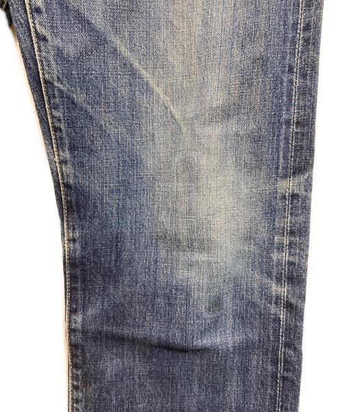 LEVI'S（リーバイス）LEVI'S (リーバイス) シンチバックセルビッチデニムパンツ　ヒゲ　フェード　日本製 インディゴ サイズ:W33の古着・服飾アイテム