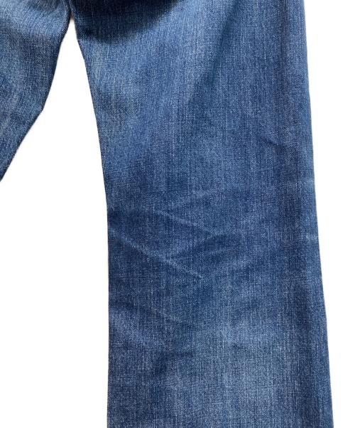 LEVI'S（リーバイス）LEVI'S (リーバイス) シンチバックセルビッチデニムパンツ　ヒゲ　フェード　日本製 インディゴ サイズ:W33の古着・服飾アイテム