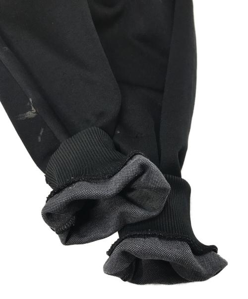 adidas（アディダス）adidas (アディダス) トラックジャケット　スタンドカラートラックジャケット　西ドイツ製 ブラック×レッド サイズ:Mの古着・服飾アイテム