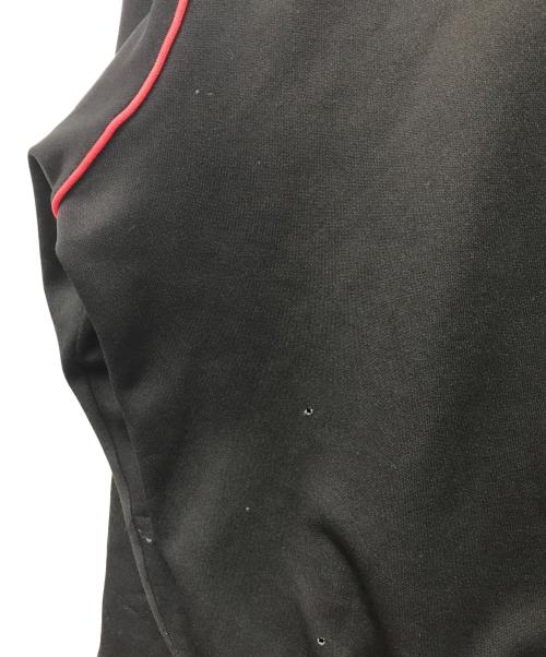 adidas（アディダス）adidas (アディダス) トラックジャケット　スタンドカラートラックジャケット　西ドイツ製 ブラック×レッド サイズ:Mの古着・服飾アイテム