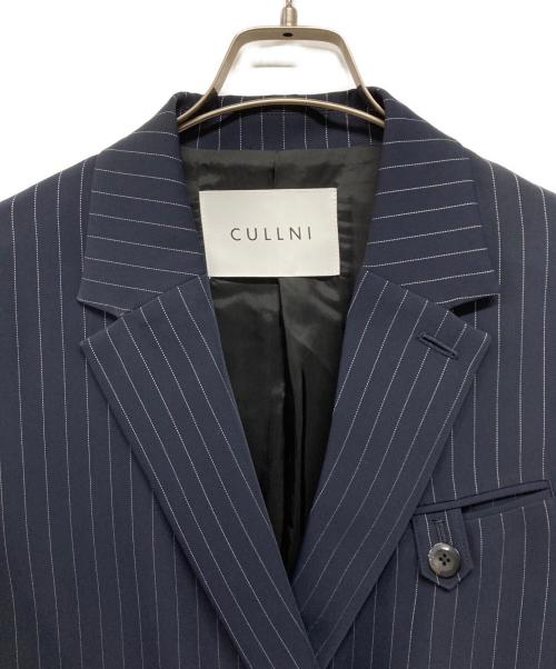 CULLNI（クルニ）CULLNI (クルニ) Stripe Double Cloth Button Tab Pocket Tailored Jacket（ストライプ ダブル クロス ボタン タブ ポケット テーラード ジャケット） ネイビー サイズ:１の古着・服飾アイテム