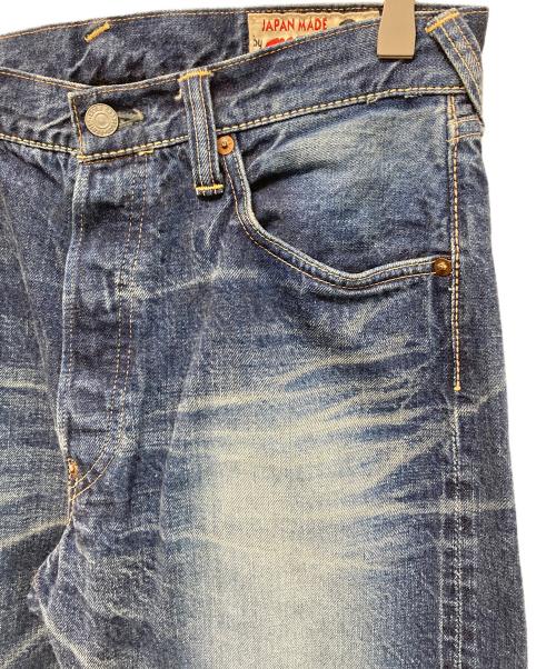 EVISU（エヴィス）EVISU (エヴィス) 塩谷ブラザーズ 大黒 カモメペイント デニムパンツ インディゴ×イエロー サイズ:SIZE 30の古着・服飾アイテム