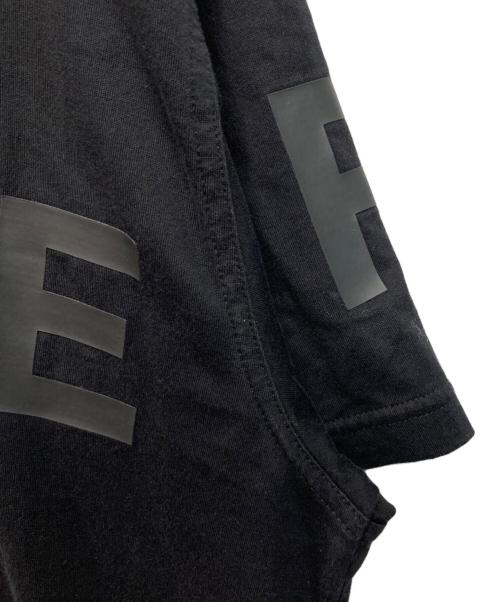 BURBERRY（バーバリー）BURBERRY (バーバリー) ホースフェリー ロゴ 半袖Tシャツ ブラック サイズ:Sの古着・服飾アイテム