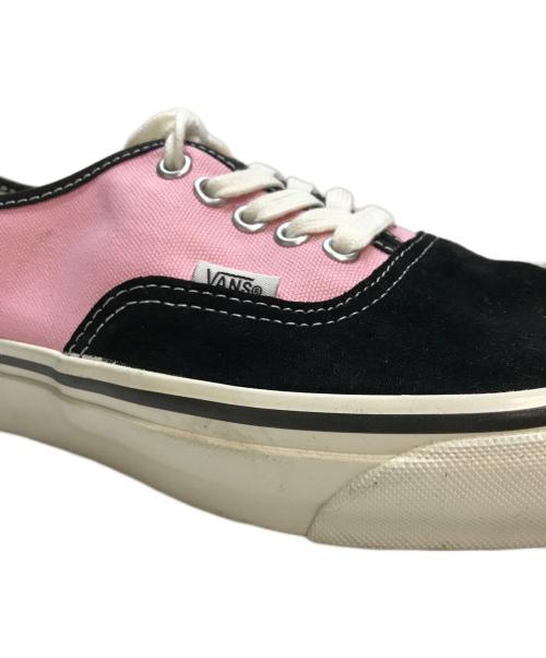 VANS（ヴァンズ）VANS (ヴァンズ) Premium Authentic プレミアム オーセンティック ローカットスニーカー スエード キャンバス ブラック×ピンク サイズ:27.5cmの古着・服飾アイテム