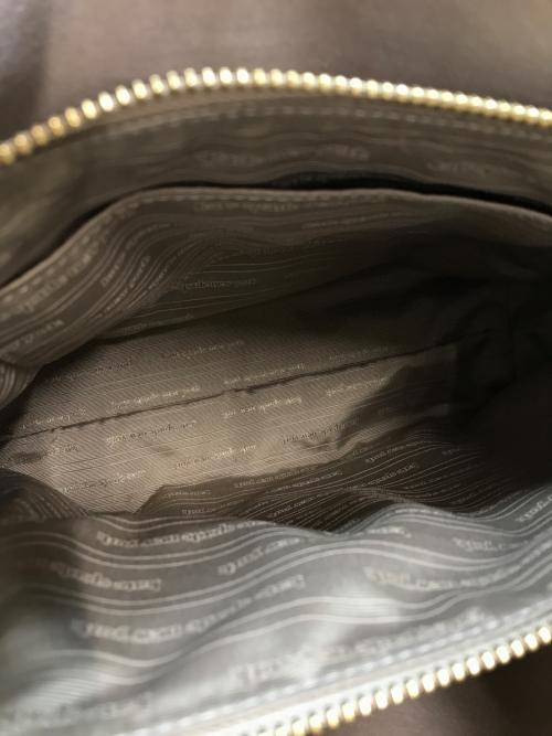 Kate Spade（ケイトスペード）Kate Spade (ケイトスペード) デコ ラージ ショルダー バッグ ベージュの古着・服飾アイテム