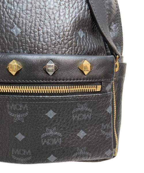 MCM（エムシーエム）MCM (エムシーエム) Small Dual Stark leather backpack(スモール デュアル スターク レザー バックパック) スタッズ ブラックの古着・服飾アイテム