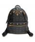 MCM（エムシーエム）の古着「Small Dual Stark leather backpack(スモール デュアル スターク レザー バックパック) スタッズ」｜ブラック