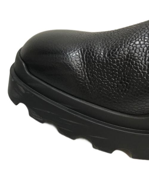 PRADA（プラダ）PRADA (プラダ) Stamped Leather Boots(スタンプド レザー ブーツ) サイドゴアブーツ イタリア製 ブラック サイズ:SIZE 7の古着・服飾アイテム