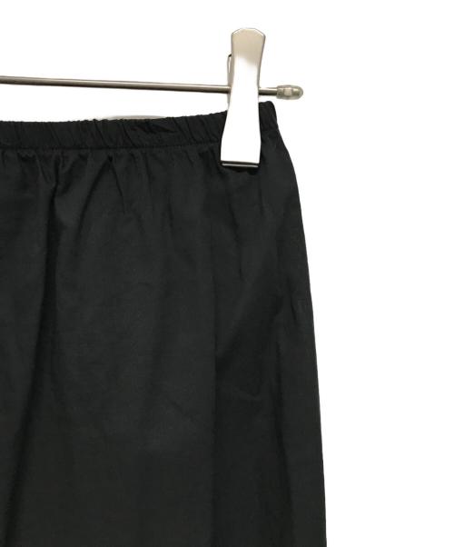 susuri（ススリ）SUSURI (ススリ) フルッターパンツ コットンパンツ ブラック サイズ:2/Mの古着・服飾アイテム