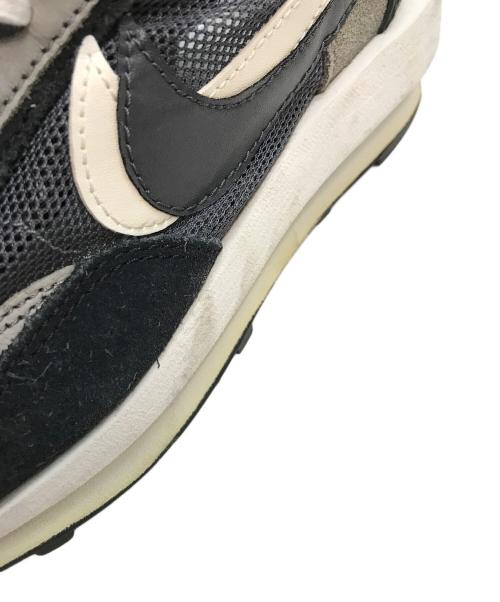 NIKE（ナイキ）NIKE (ナイキ) sacai (サカイ) LD WAFFLE/ エルディー ワッフル ローカットスニーカー ブラック サイズ:SIZE 23.5cmの古着・服飾アイテム