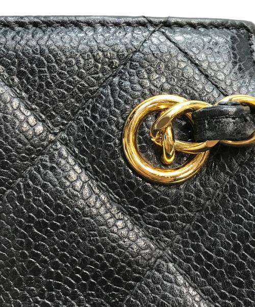CHANEL（シャネル）CHANEL (シャネル) キャビアスキン マトラッセ チェーンショルダーバッグ ブラックの古着・服飾アイテム