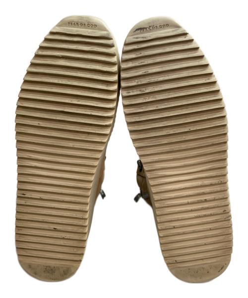 Fear Of God（フィア・オブ・ゴッド）FEAR OF GOD (フィア・オブ・ゴッド) CANAPA NABUK・MILITARY SNEAKER・ミリタリーハイカットスニーカー レザーブーツ ストリート モード ベージュ サイズ:SIZE 41(25.5cm~26cm)の古着・服飾アイテム