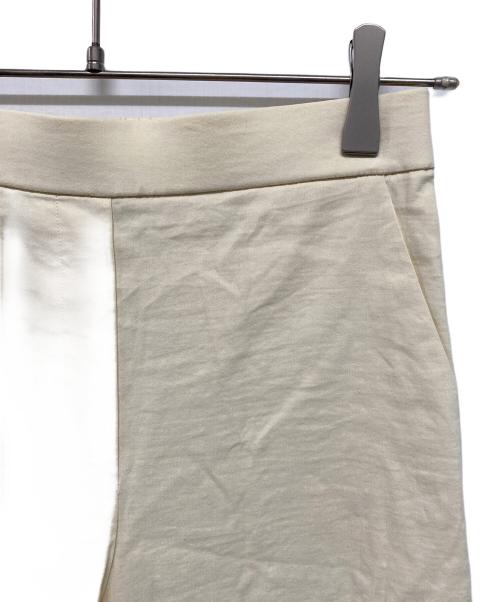 theory（セオリー）theory (セオリー) Good Crunch Wash Straight Pull On Pant(グッド クランチ ウォッシュ ストレート プル オン パンツ) アイボリー サイズ:SIZE 00 未使用品の古着・服飾アイテム