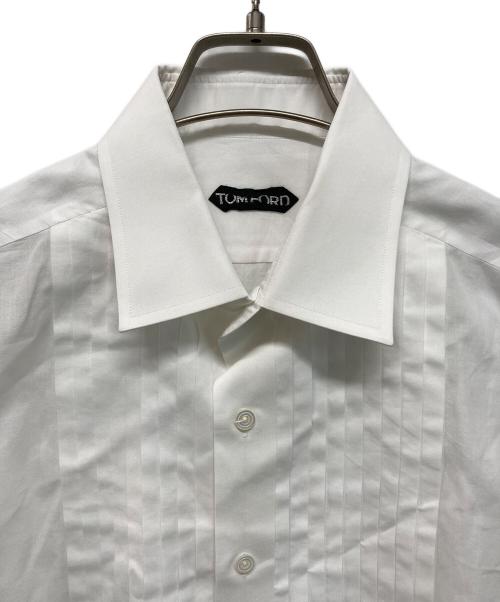 TOM FORD（トムフォード）TOM FORD (トムフォード) ピンタックドレスシャツ ホワイト サイズ:40の古着・服飾アイテム