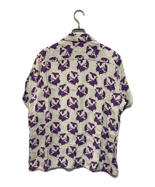 Needles（ニードルズ）Needles (ニードルズ) S/S One-Up Shirt - ACE/R Papillon Jq.(ショートスリーブ ワンアップ シャツ エース レーヨン パピヨン ジャガード)  日本製 ホワイト×パープル サイズ:Lの古着・服飾アイテム