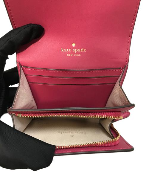 Kate Spade（ケイトスペード）Kate Spade (ケイトスペード) 2つ折り財布　ケイラ ピンクの古着・服飾アイテム