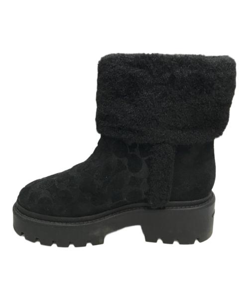 COACH（コーチ）COACH (コーチ) チャンキー シェルパ ブーティ・シグネチャー スエード ブラック サイズ:SIZE 22.5cmの古着・服飾アイテム