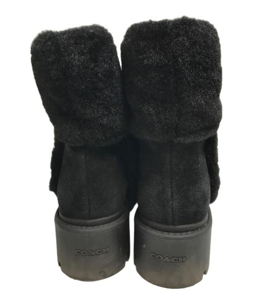 COACH（コーチ）COACH (コーチ) チャンキー シェルパ ブーティ・シグネチャー スエード ブラック サイズ:SIZE 22.5cmの古着・服飾アイテム