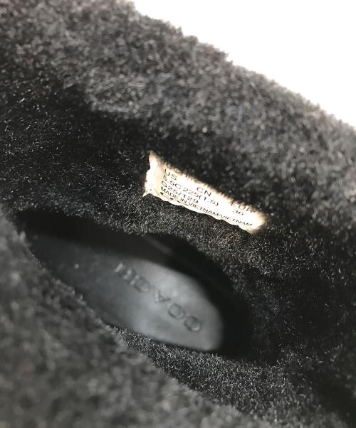 COACH（コーチ）COACH (コーチ) チャンキー シェルパ ブーティ・シグネチャー スエード ブラック サイズ:SIZE 22.5cmの古着・服飾アイテム