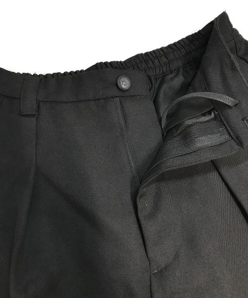 MAISON SPECIAL（メゾンスペシャル）MAISON SPECIAL Chambray Washable Wool Prime-Wide Two Tuck Wide Pants（シャンブレー ウォッシャブル ウール プライムワイド ツータック ワイドパンツ） ブラックの古着・服飾アイテム