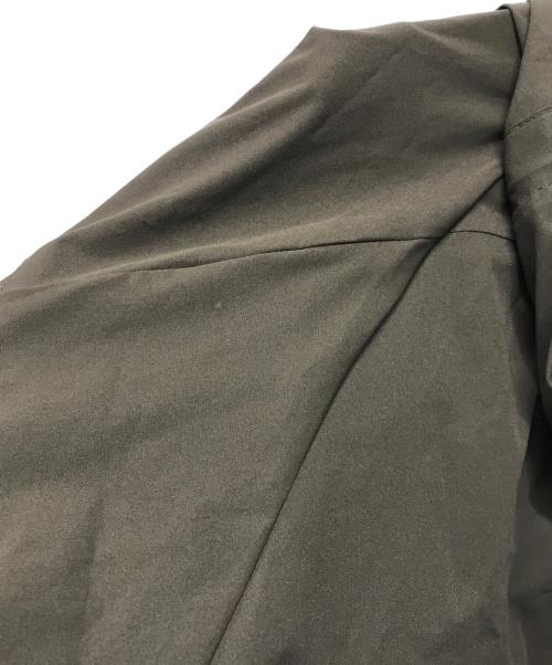C.P COMPANY（シーピーカンパニー）C.P COMPANY (シーピーカンパニー) Pro-Tek Medium Jacket プロテック ミディアム ジャケット オリーブ サイズ:50の古着・服飾アイテム
