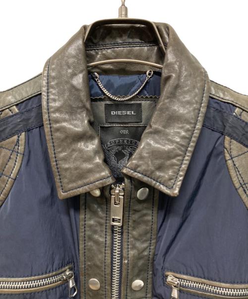 DIESEL（ディーゼル）DIESEL (ディーゼル) ナイロン切り替えレザーバイカージャケット ブラック×ネイビー サイズ:Sの古着・服飾アイテム