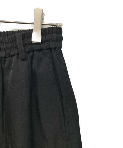 ebure（エブール）EBURE (エブール) リネンアセテート イージーバレルパンツ 日本製 ブラック サイズ:Mの古着・服飾アイテム