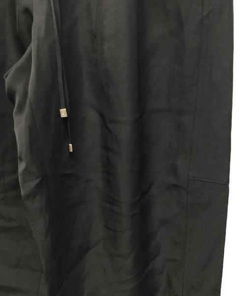ebure（エブール）EBURE (エブール) リネンアセテート イージーバレルパンツ 日本製 ブラック サイズ:Mの古着・服飾アイテム