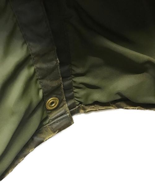 Barbour（バブアー）Barbour (バブアー) 80'Sバーレー  オイルドコート ジャケット 英国製 2ワラント オリーブ/セージ サイズ:SIZE 40の古着・服飾アイテム