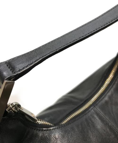 osoi（オソイ）osoi (オソイ) CARGO HOBO BAG（カーゴ ホーボー バッグ） ブラックの古着・服飾アイテム