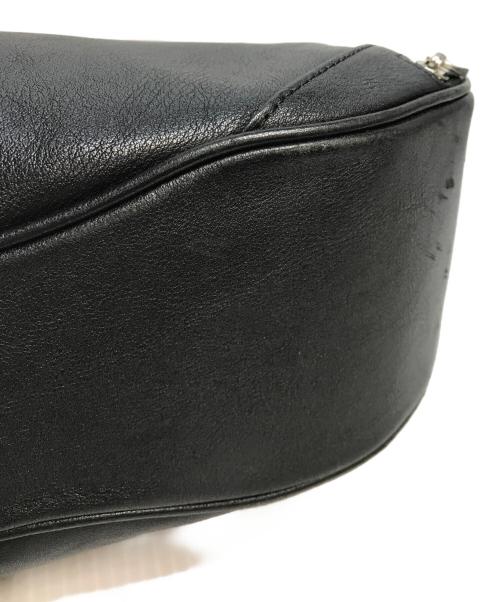 osoi（オソイ）osoi (オソイ) CARGO HOBO BAG（カーゴ ホーボー バッグ） ブラックの古着・服飾アイテム