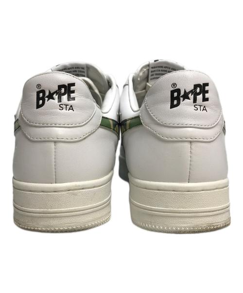 A BATHING APE（アベイシングエイプ）A BATHING APE (アベイシングエイプ) ABC CAMO BAPE STA ホワイト サイズ:SIZE 28cmの古着・服飾アイテム