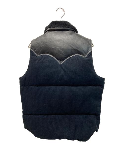 RockyMountainFeatherBed（ロッキーマウンテンフェザーベッド）RockyMountainFeatherBed (ロッキーマウンテンフェザーベッド) The DUFFER of ST.GEORGE (ザ ダファーオブセントジョージ) レザー切替コーデュロイダウンベスト ブラック サイズ:SIZE 36の古着・服飾アイテム