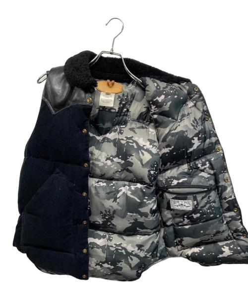 RockyMountainFeatherBed（ロッキーマウンテンフェザーベッド）RockyMountainFeatherBed (ロッキーマウンテンフェザーベッド) The DUFFER of ST.GEORGE (ザ ダファーオブセントジョージ) レザー切替コーデュロイダウンベスト ブラック サイズ:SIZE 36の古着・服飾アイテム