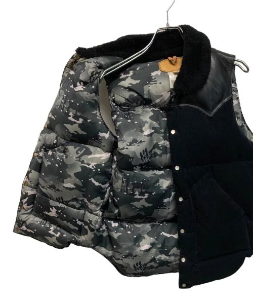 RockyMountainFeatherBed（ロッキーマウンテンフェザーベッド）RockyMountainFeatherBed (ロッキーマウンテンフェザーベッド) The DUFFER of ST.GEORGE (ザ ダファーオブセントジョージ) レザー切替コーデュロイダウンベスト ブラック サイズ:SIZE 36の古着・服飾アイテム