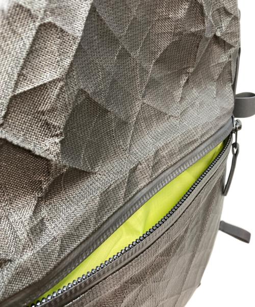 AER（エアー）AER (エアー) City Pack Pro 2 20L Ultra ブラックの古着・服飾アイテム