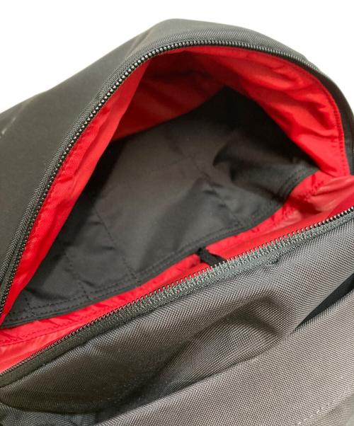 ARC'TERYX（アークテリクス）ARC'TERYX (アークテリクス) ショルダーバッグ ブラックの古着・服飾アイテム